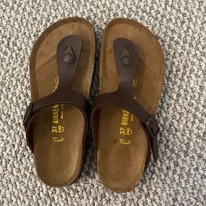 Birkenstock Gizeh Sandals